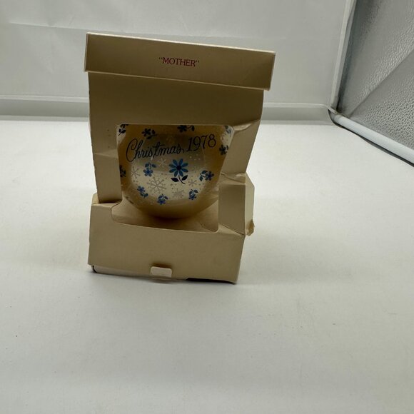 Vintage 1978 Hallmark Glass Christmas Ornament Mother White Blue Decor - Picture 2 of 5